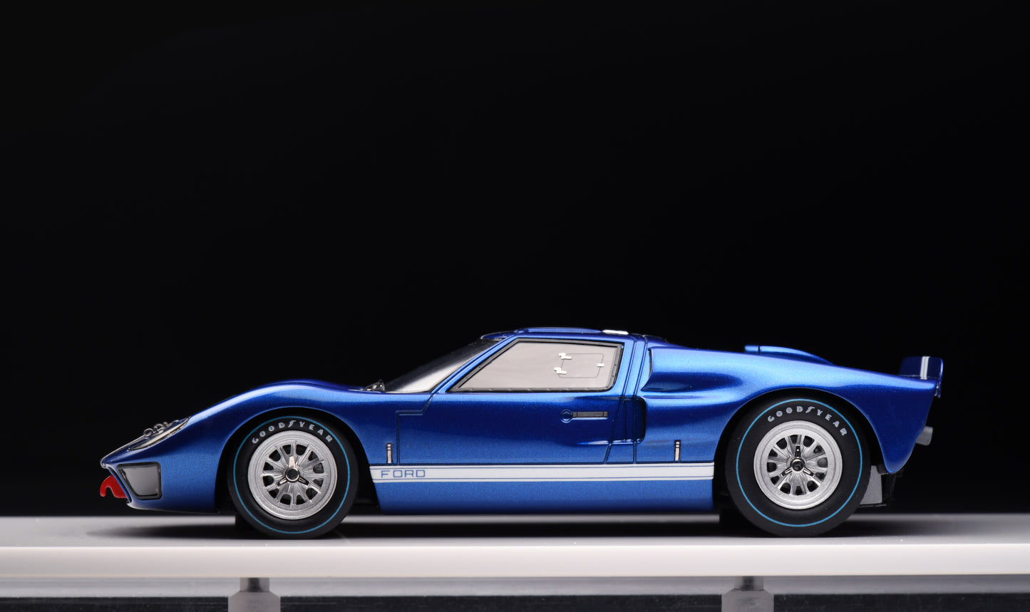 1:43 MakeUp Ford GT40 Mk.II.street EM478A