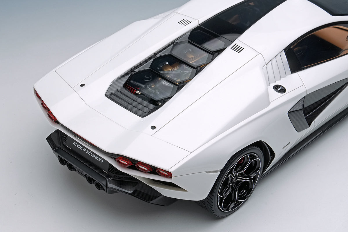 Pre-Order 1:18 Lamborghini Countach LPI 800-4 2022 EML160