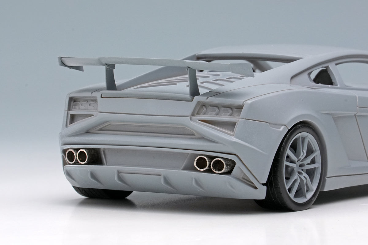 Pre-Order 1:43 Lamborghini Gallardo LP570-4 Squadra Corse 2014 EM670