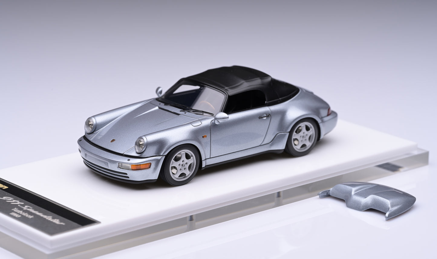 1:43 MakeUp Porsche 911 (964) Speedstar Turbo look 1993 VM166A