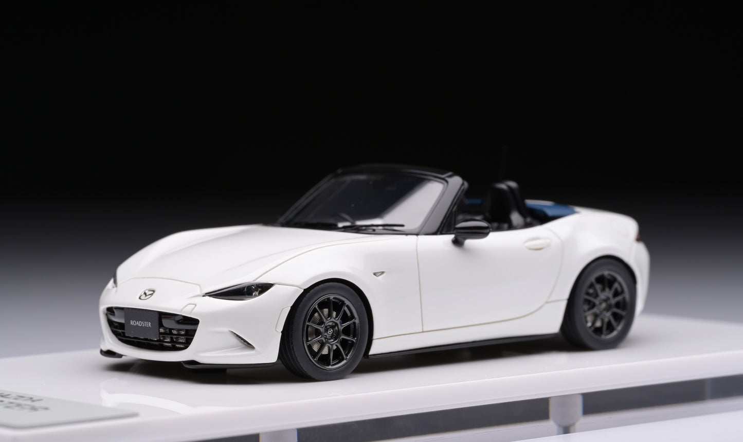 1:43 MakeUp Mazda Roadster (ND) "990S" 2022 EM764A