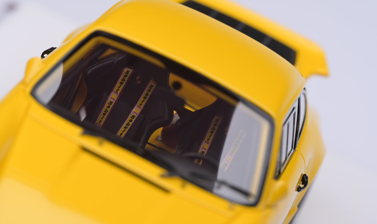 1:43 MakeUp Porsche 911 964 Carrera4 Leichtbau VM164B