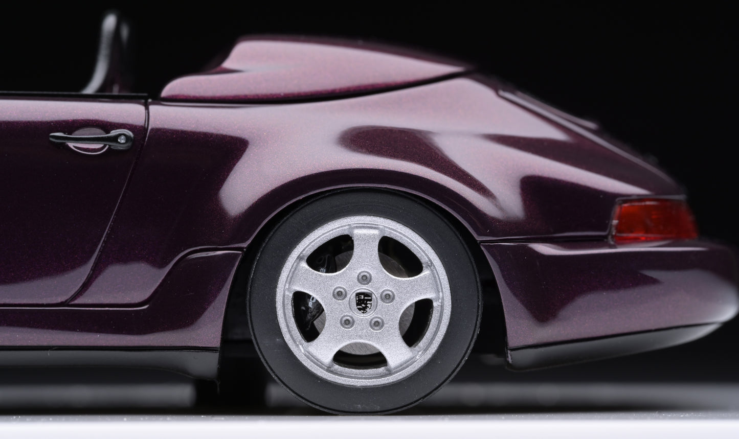 1:43 MakeUp Porsche 911 964 Speedster TurboLook VM166E