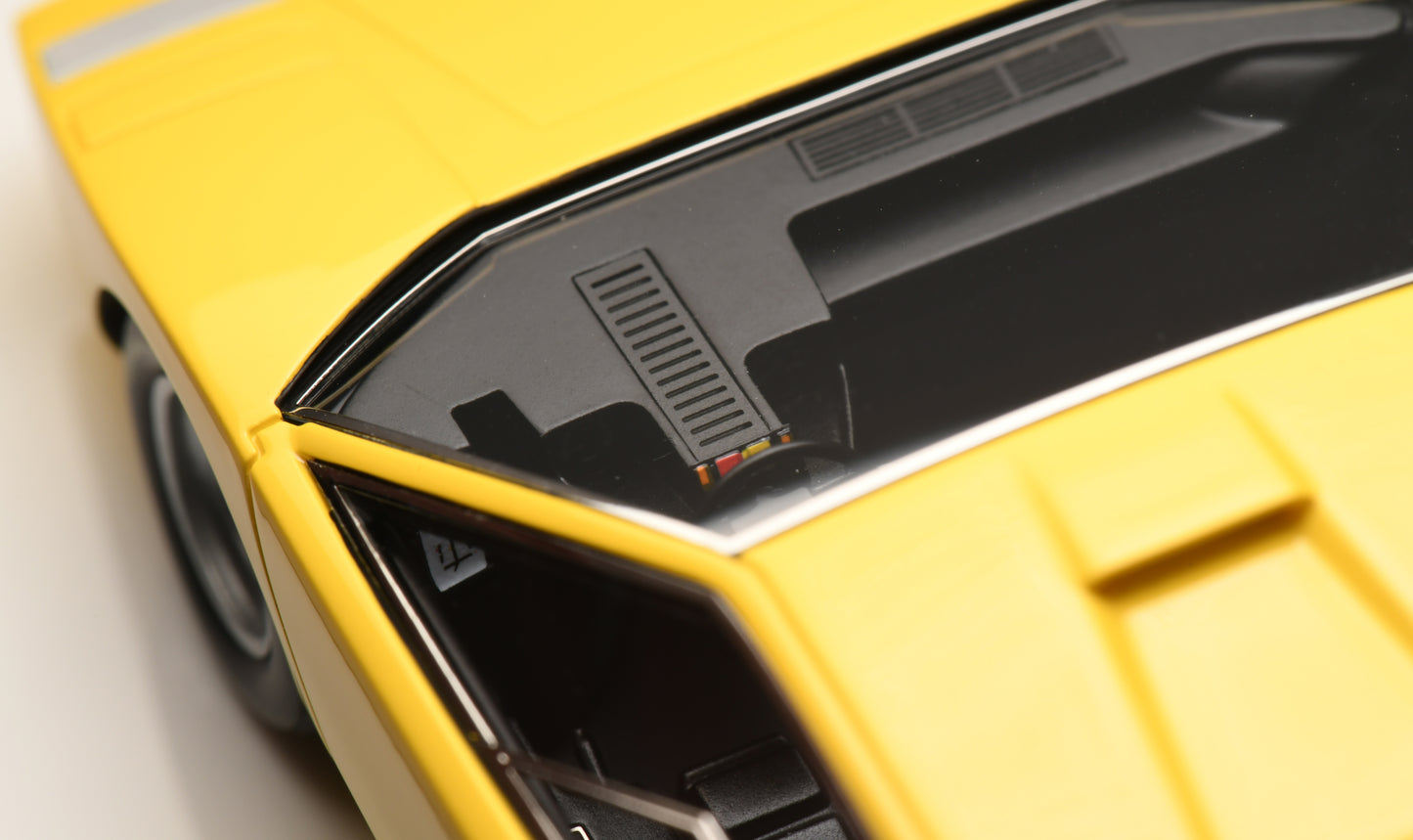 1:43 MakeUp Lamborghini Countach LP500 Bertone EM210A