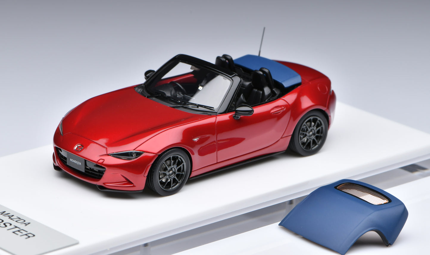 1:43 MakeUp Mazda Roadster(ND)990S Soul Red Crystal Metallic EM764C