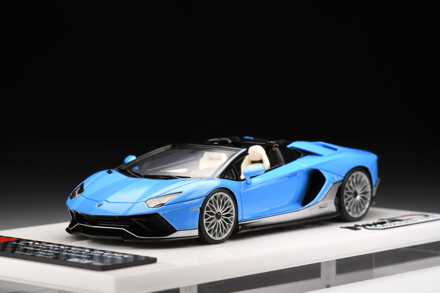 1:43 MakeUp Lamborghini Aventador LP780-4 Ultimae Roadster -Tribute Miura Roadster- 2022 EM701