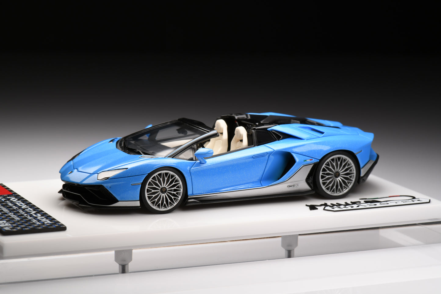 1:43 MakeUp Lamborghini Aventador LP780-4 Ultimae Roadster -Tribute Miura Roadster- 2022 EM701