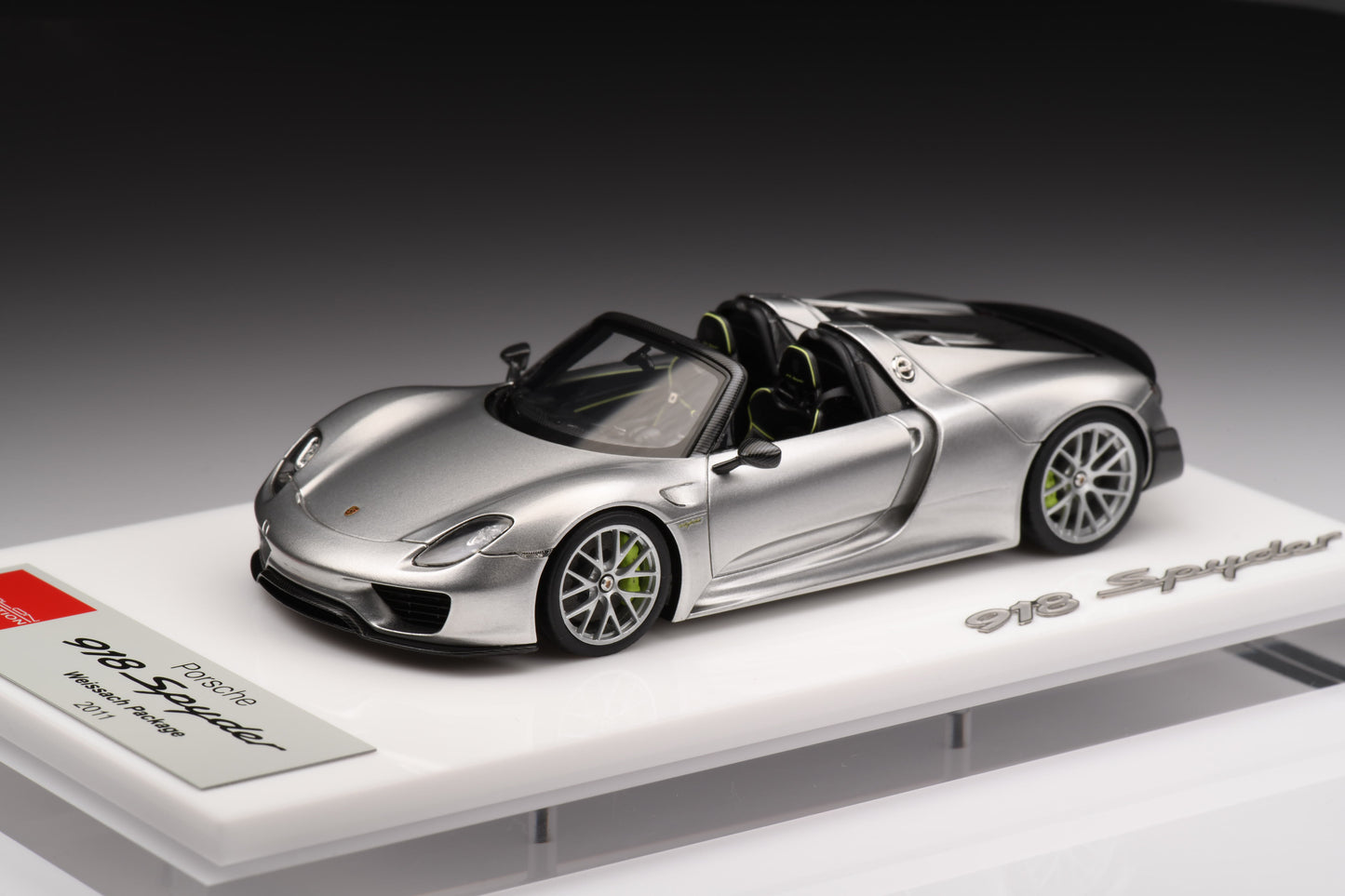1:43 MakeUp Porsche 918 Spyder weissach package 2011 GT Silver EM569B