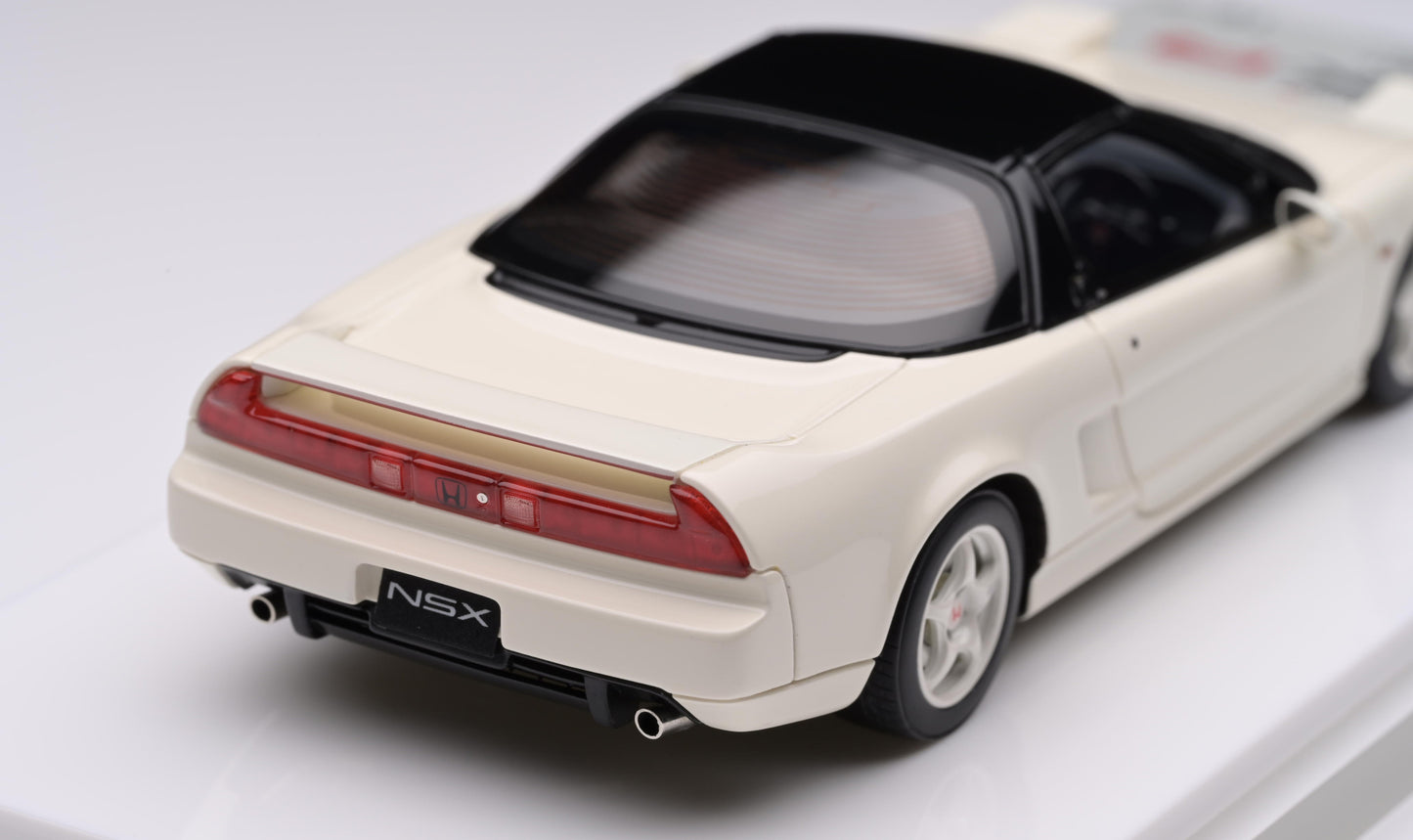 1:43 MakeUp Honda NSX-R Open Lamp EM666A