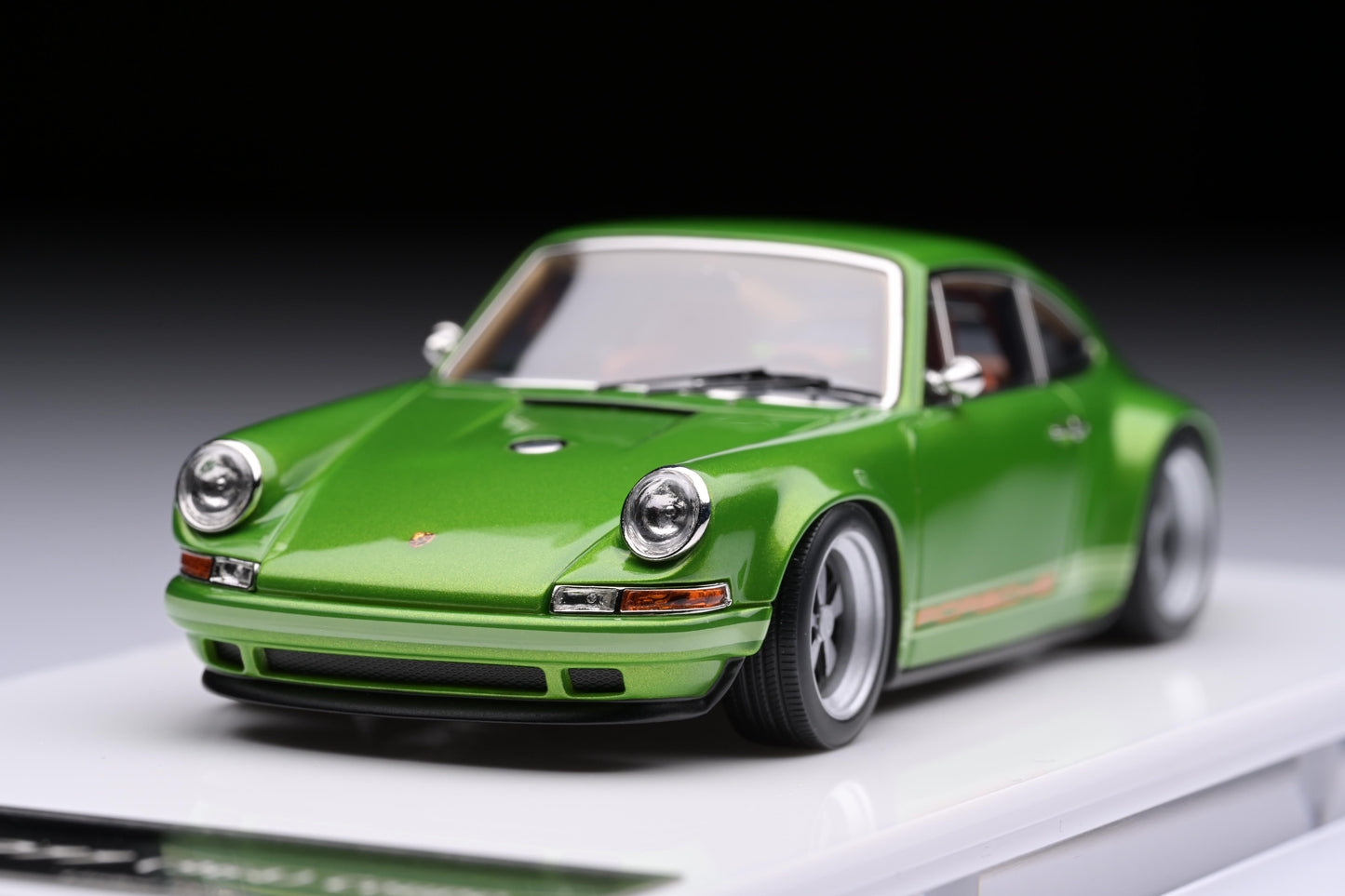 1:43 MakeUp Porsche Singer 964 VM111U