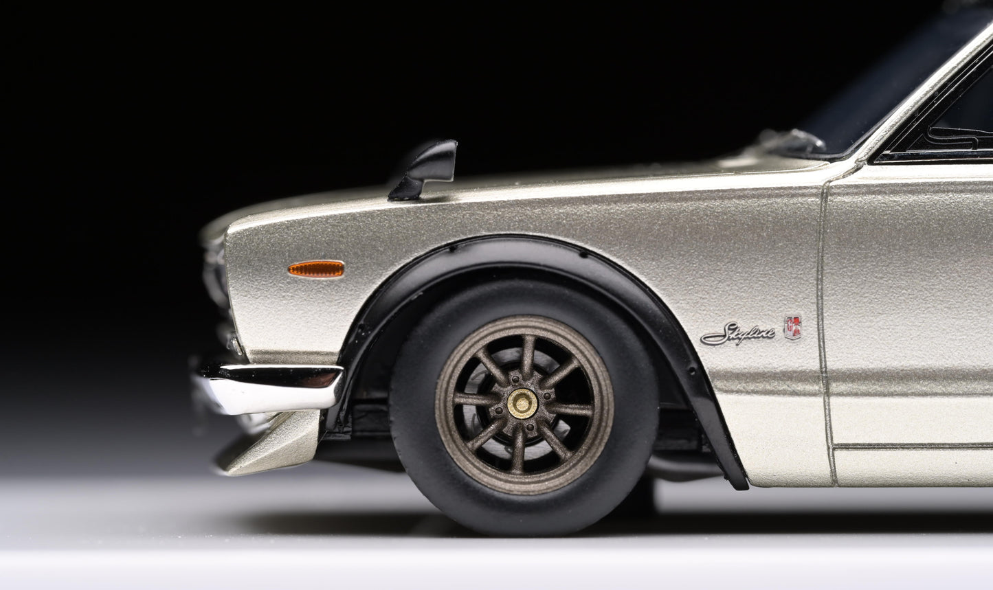 1:43 MakeUp Nissan Skyline 2000 GT-R KPGC10 RS watanabe 8 spoke VM273A