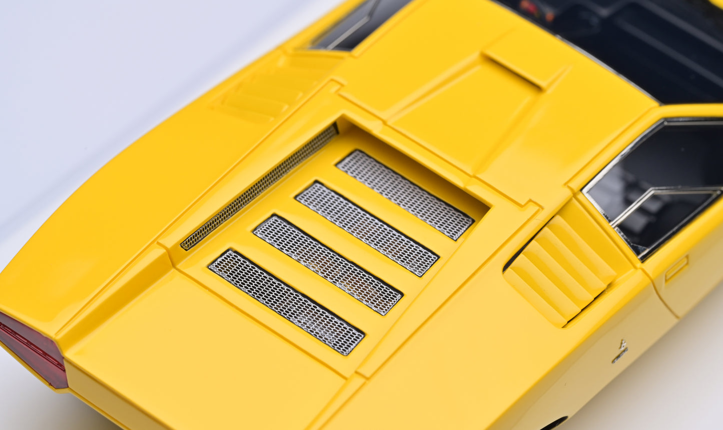 1:43 MakeUp Lamborghini Countach LP500 Bertone Later version EM210B