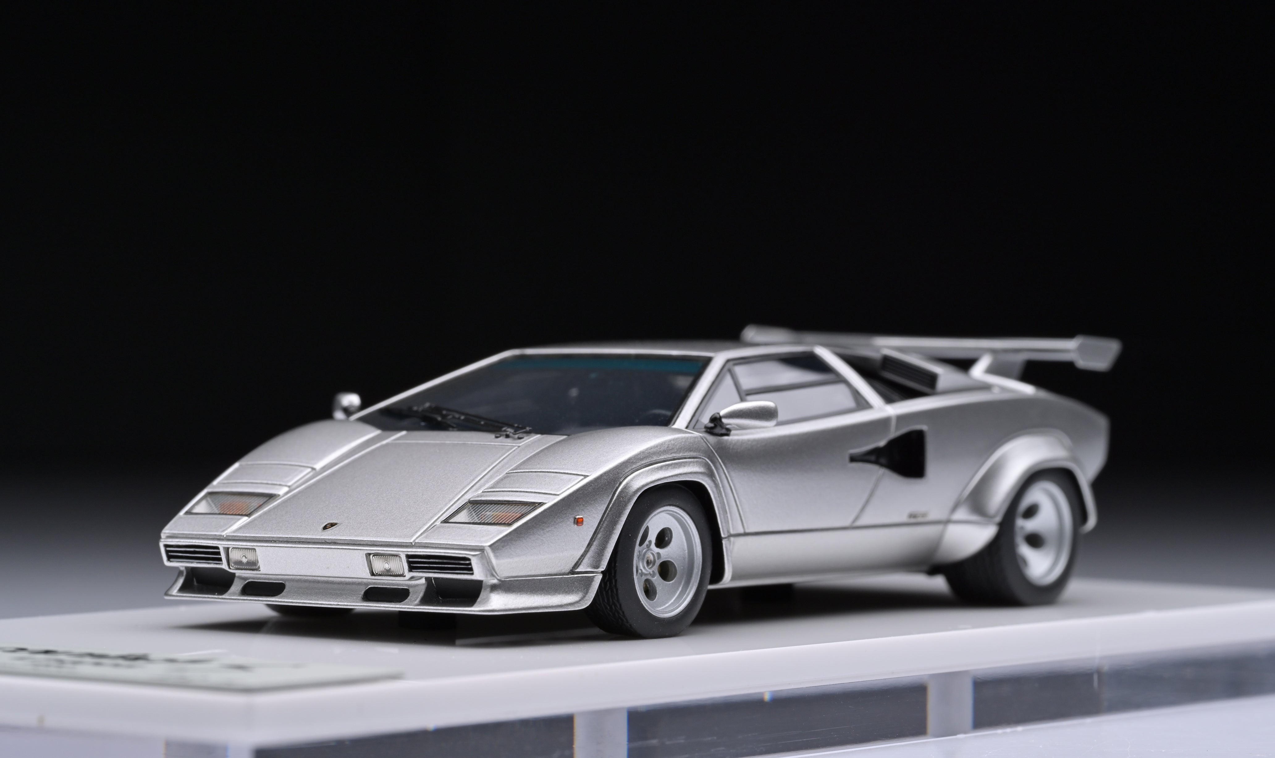 1:43 MakeUp Lamborghini countach LP400S EM432K – Venom Model