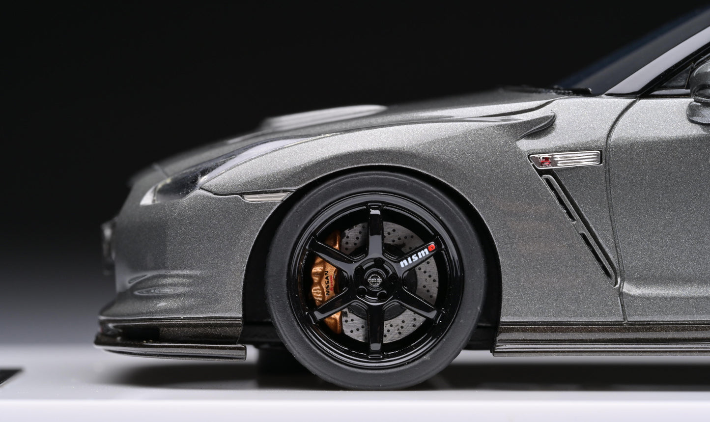 1:43 MakeUp Nissan GT-R R35 NISMO CRS 2008 EM703