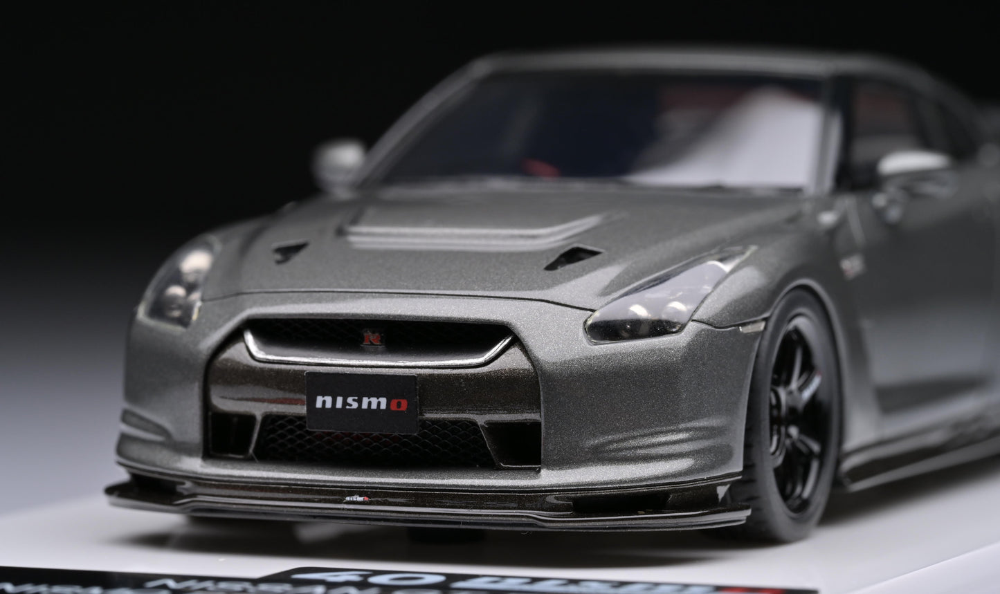 1:43 MakeUp Nissan GT-R R35 NISMO CRS 2008 EM703
