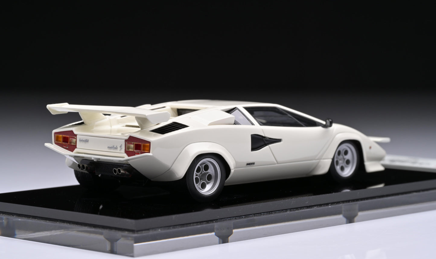 1:43 MakeUp Lamborghini Countach LP400S U.S.Modification 1981 White EM506B