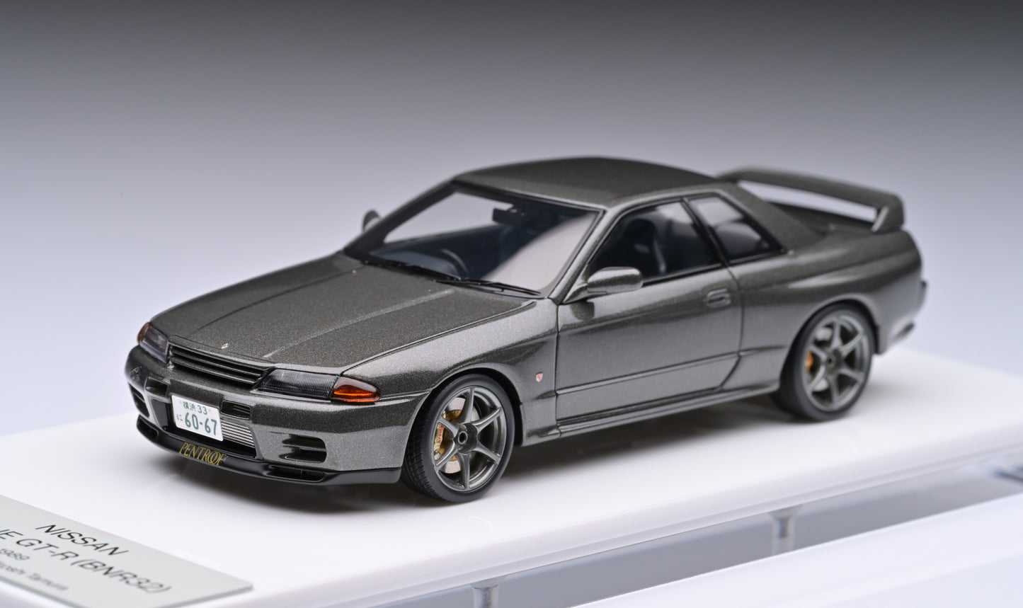1:43 MakeUp Nissan Skyline GT-R R32 by Hiroshi Tamura Gun Gray Metallic EM784