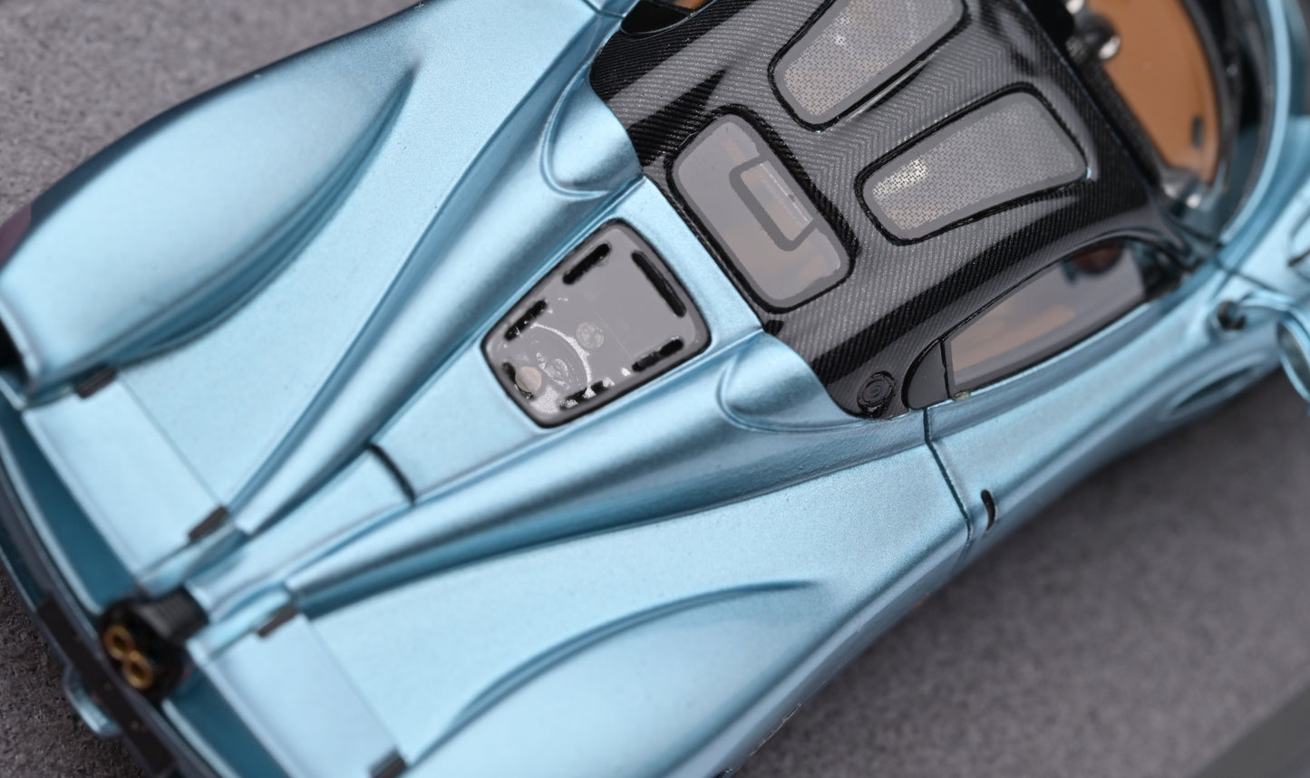 1:64 Figart Pagani Utopia Azzurro Sardegna LG64001C