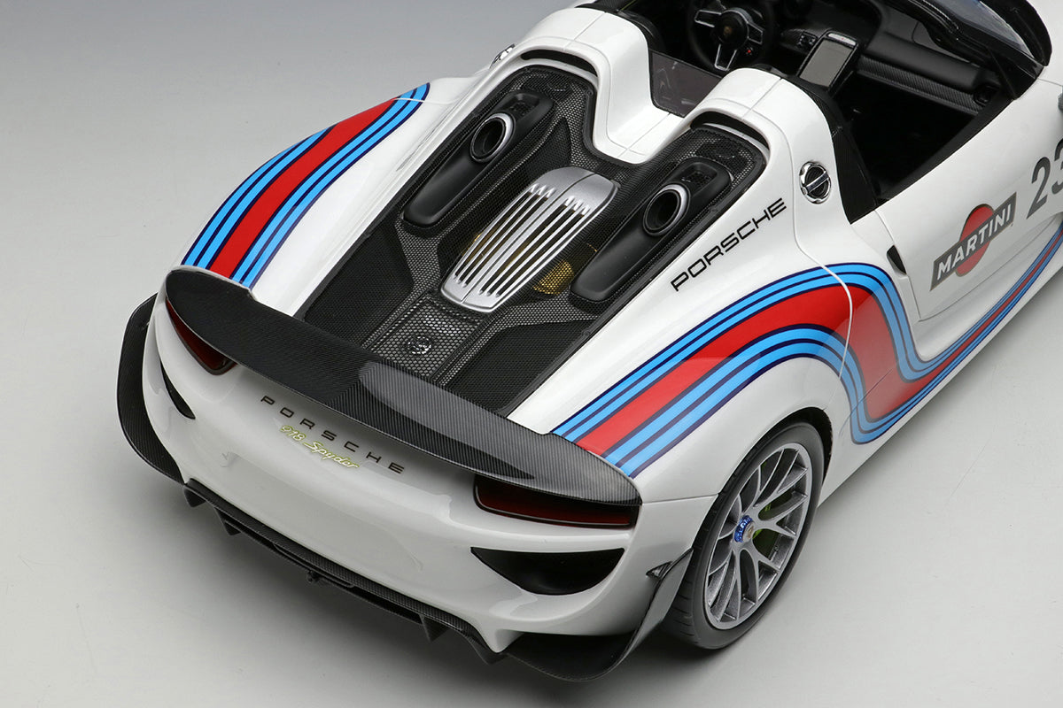 Pre-Order 1:18 MakeUp Porsche 918 Spyder Weissach package 2011 Martini stripe EML089