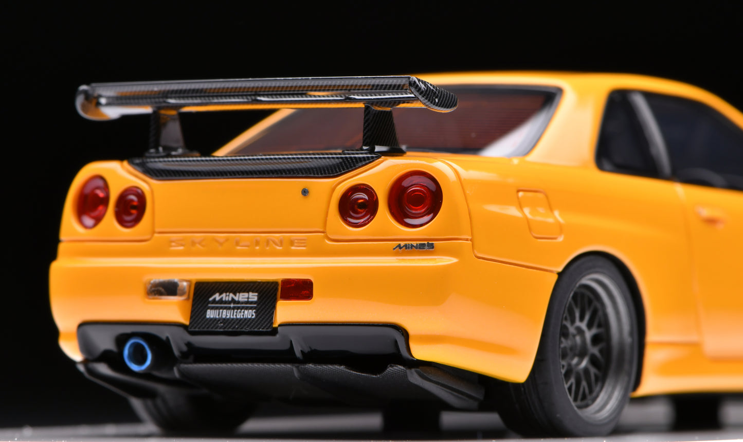 1:43 MakeUp Nissan BUILT BY LEGENDS Mine's Skyline GT-R(R34) EM681C