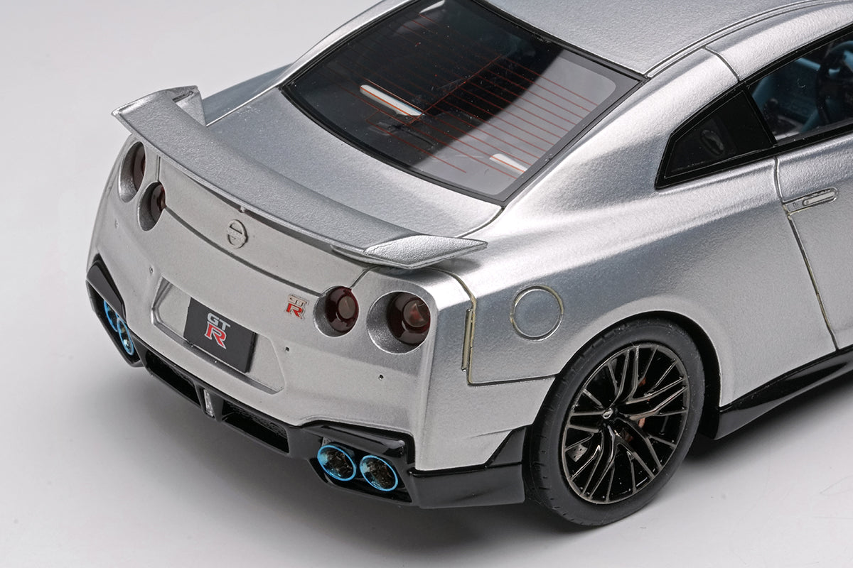 Pre-Order 1:43 MakeUp EM773 NISSAN GT-R Premium edition 2025