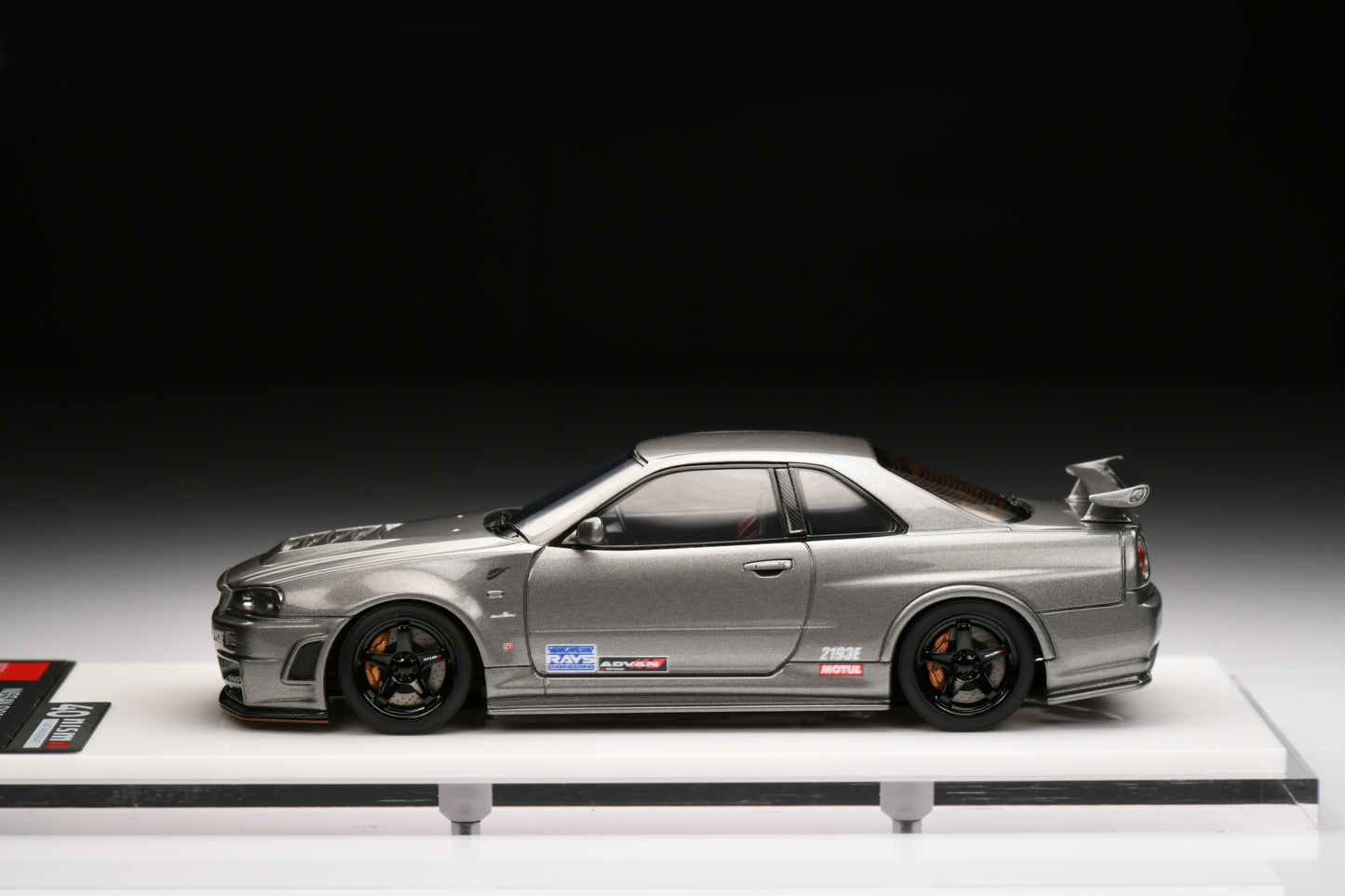 1:43 MakeUp NISSAN SKYLINE GT-R (NISMO BNR34 CRS Version) EM422A