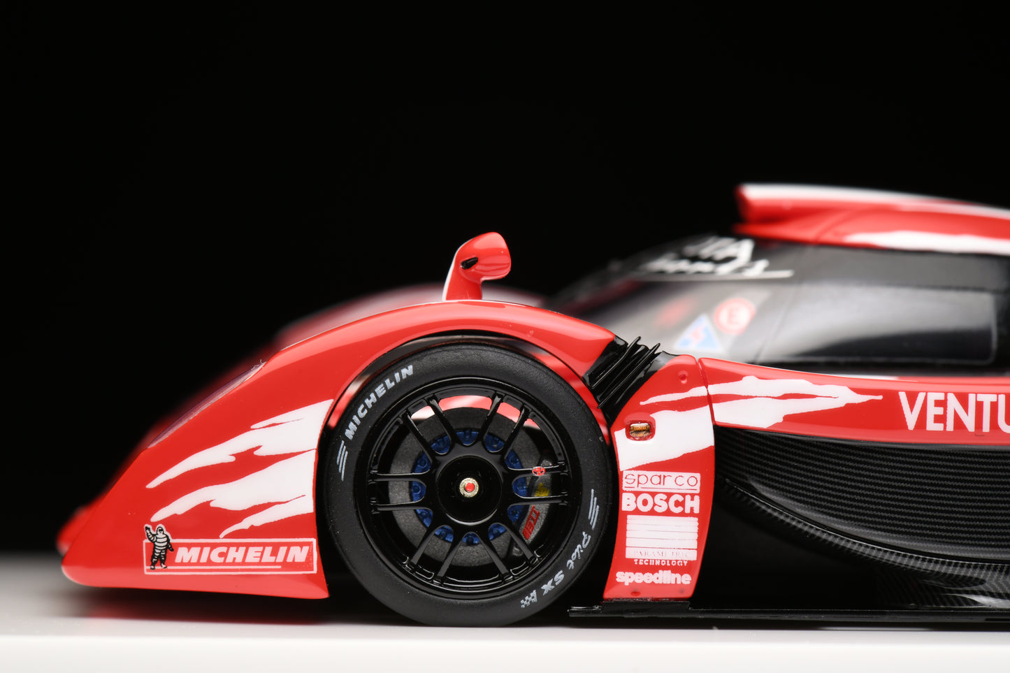 1:43 MakeUp TOYOTA TS020 "Toyota Motorsport" Le mans 24h 1998 No.29 VM222C