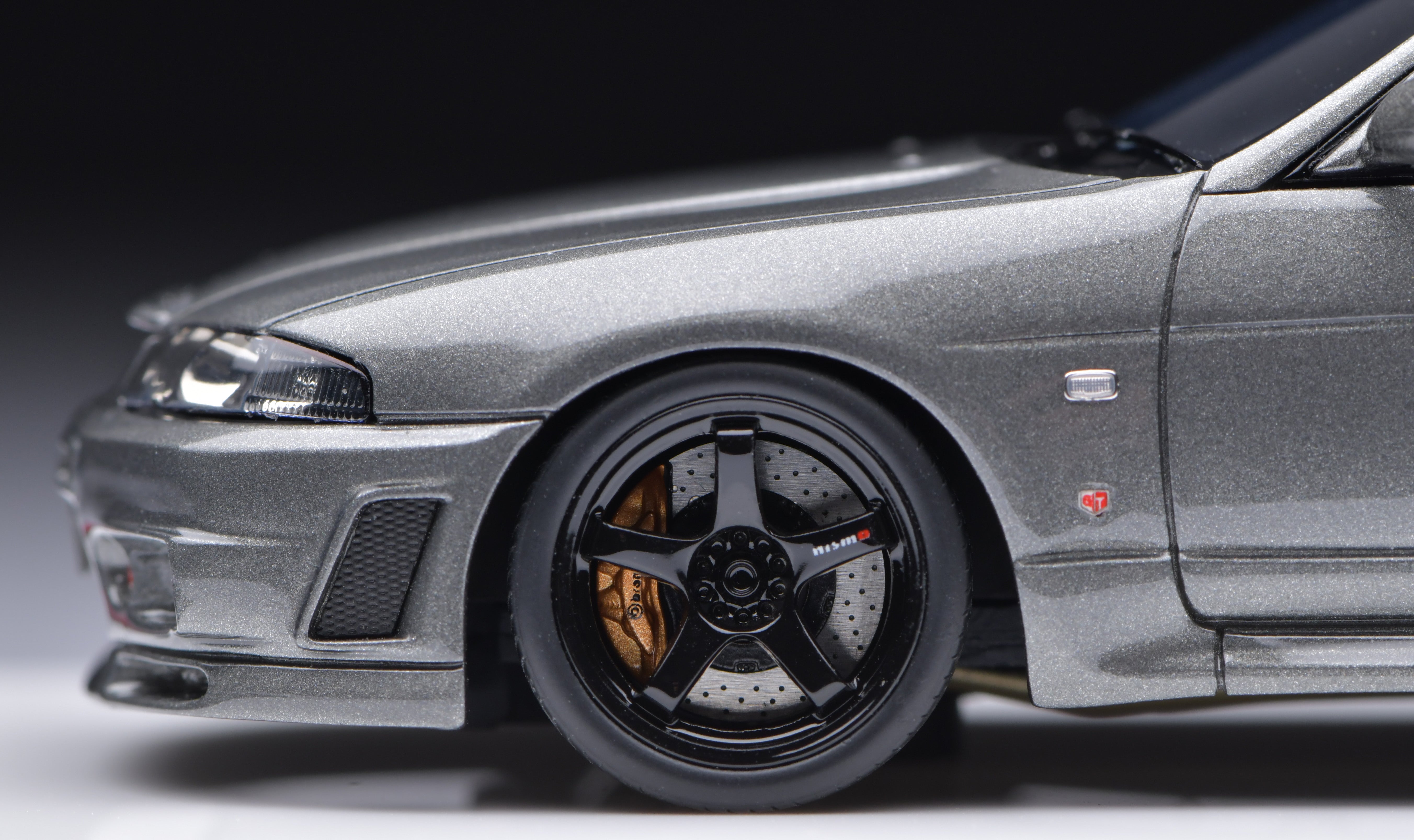 1:43 MakeUp Nissan Skyline GT-R(NISMO BCNR33 CRS Version)2022
