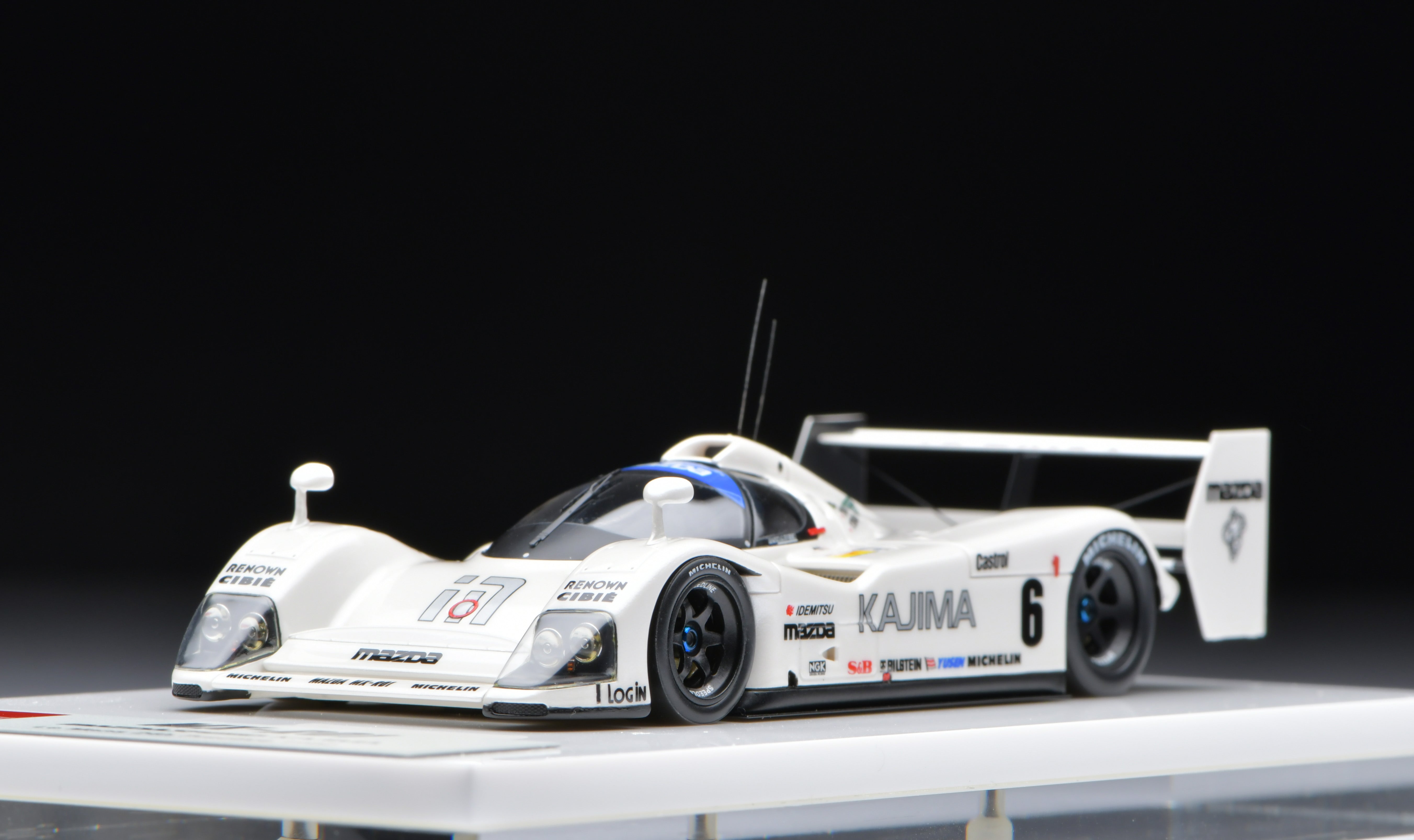 ぴょんページ　①メルエム Mazda – Venom Model