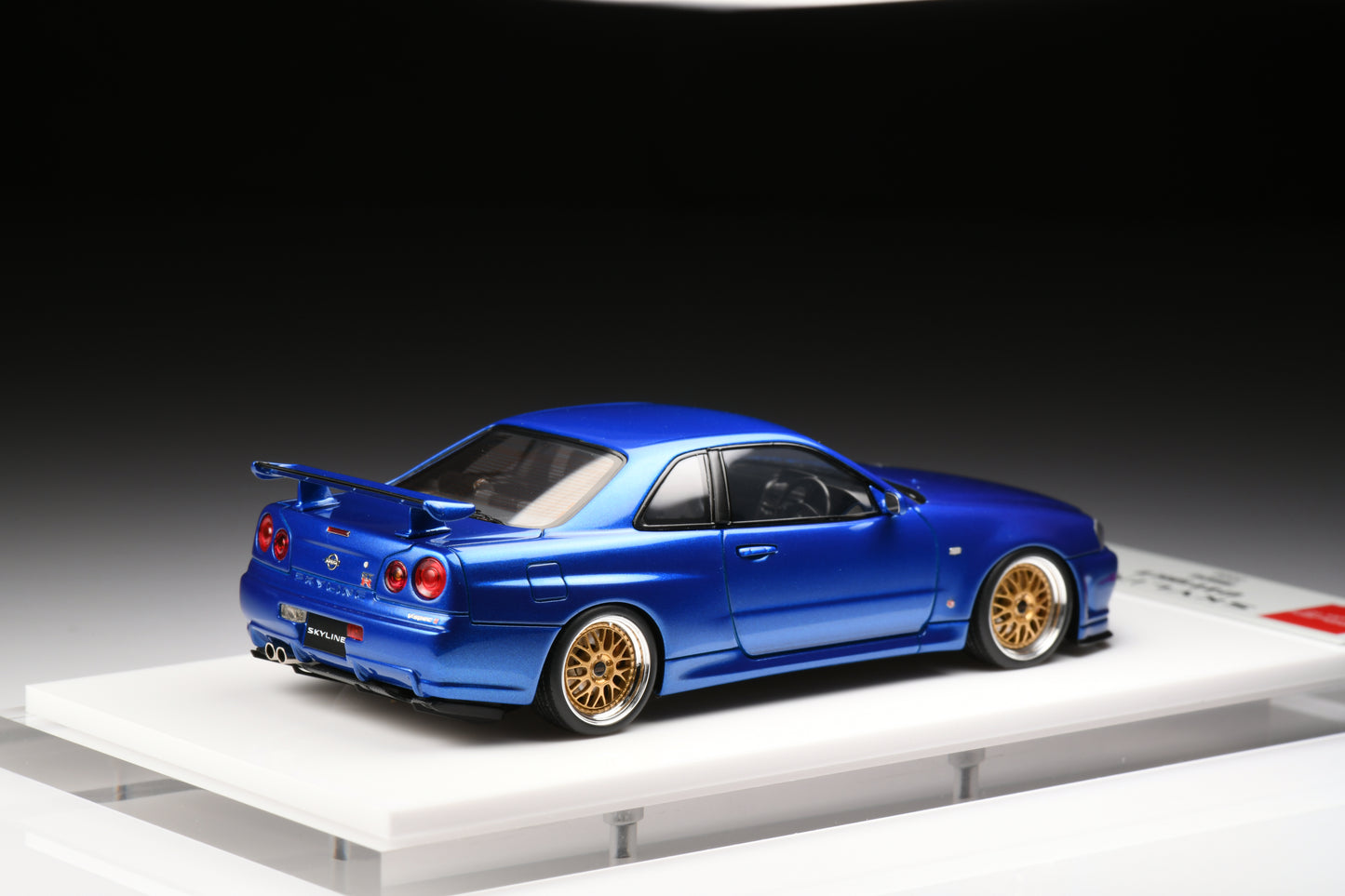 1:43 MakeUp Nissan Skyline GT-R (BNR34) V-spec II 2000 (BBS LM Wheel) EM509A