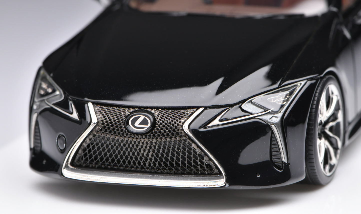 1:43 MakeUp Lexus LC500"Patina Elegance"2 EM561C Graphite Black Glass Flake