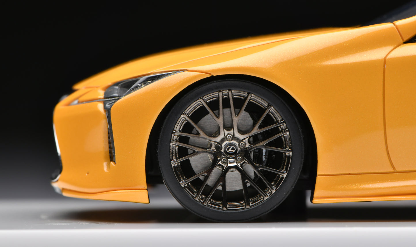 1:43 MakeUp Lexus LC500"TRD Aero Package"EM617B Naples Yellow ContrastLayening