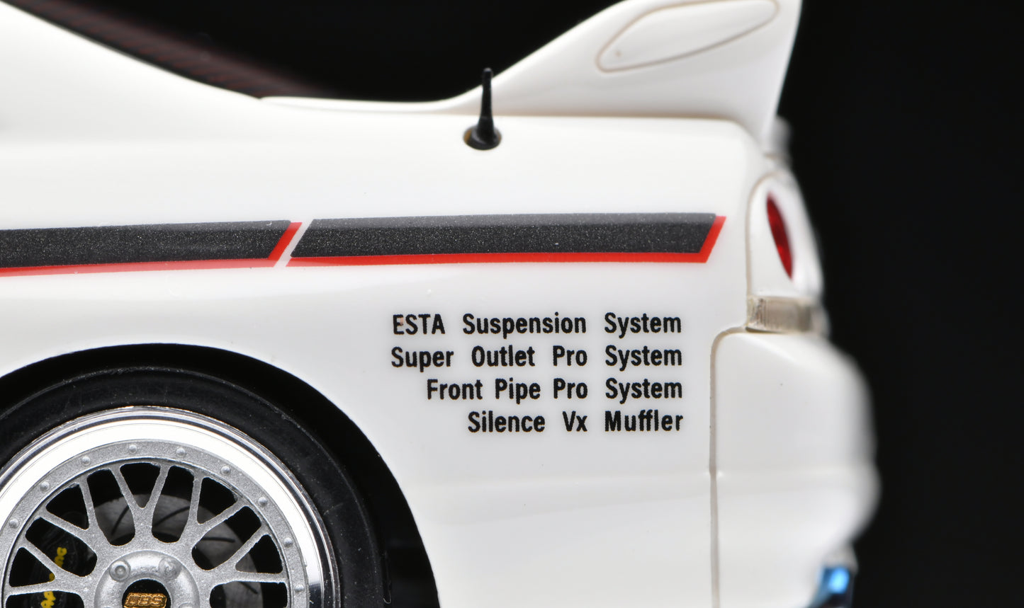 1:43 MakeUp Nissan Mine's Skyline GT-R(BCNR33) EM645B