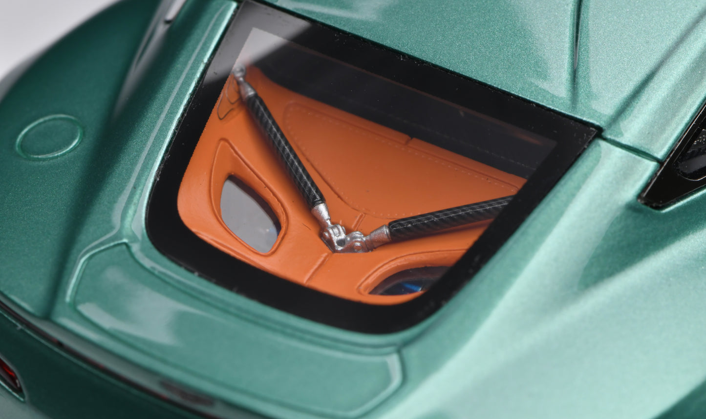 1:43 Figart Aston Martin ONE-77 Green Pearl