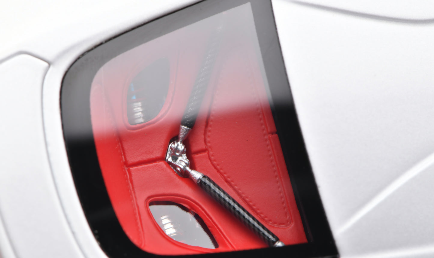 1:43 Figart Aston Martin ONE-77 Morning Frost White