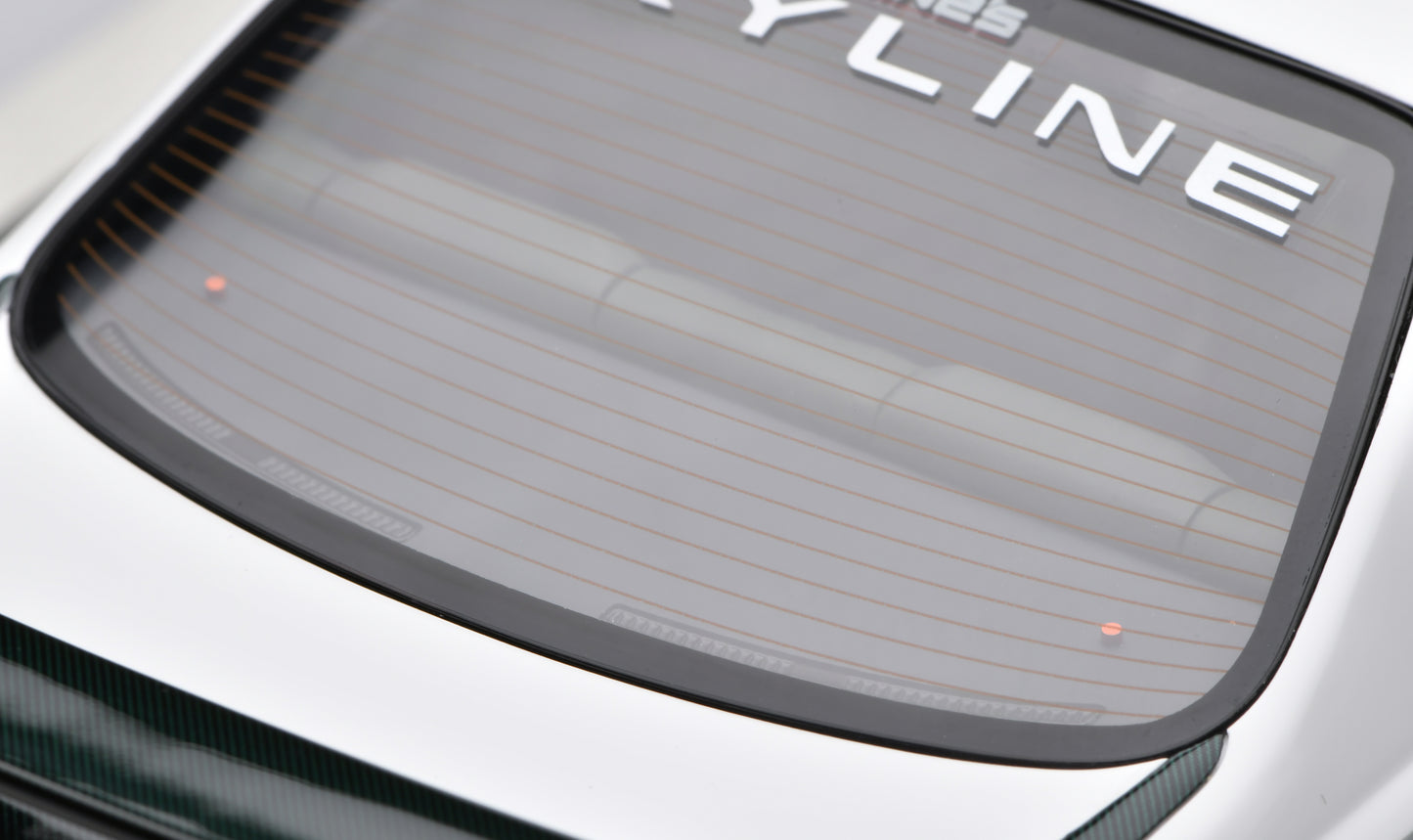 1:18 MakeUp Nissan Skyline GTR R33 BUILT BY LEGENDS Mine's EML133