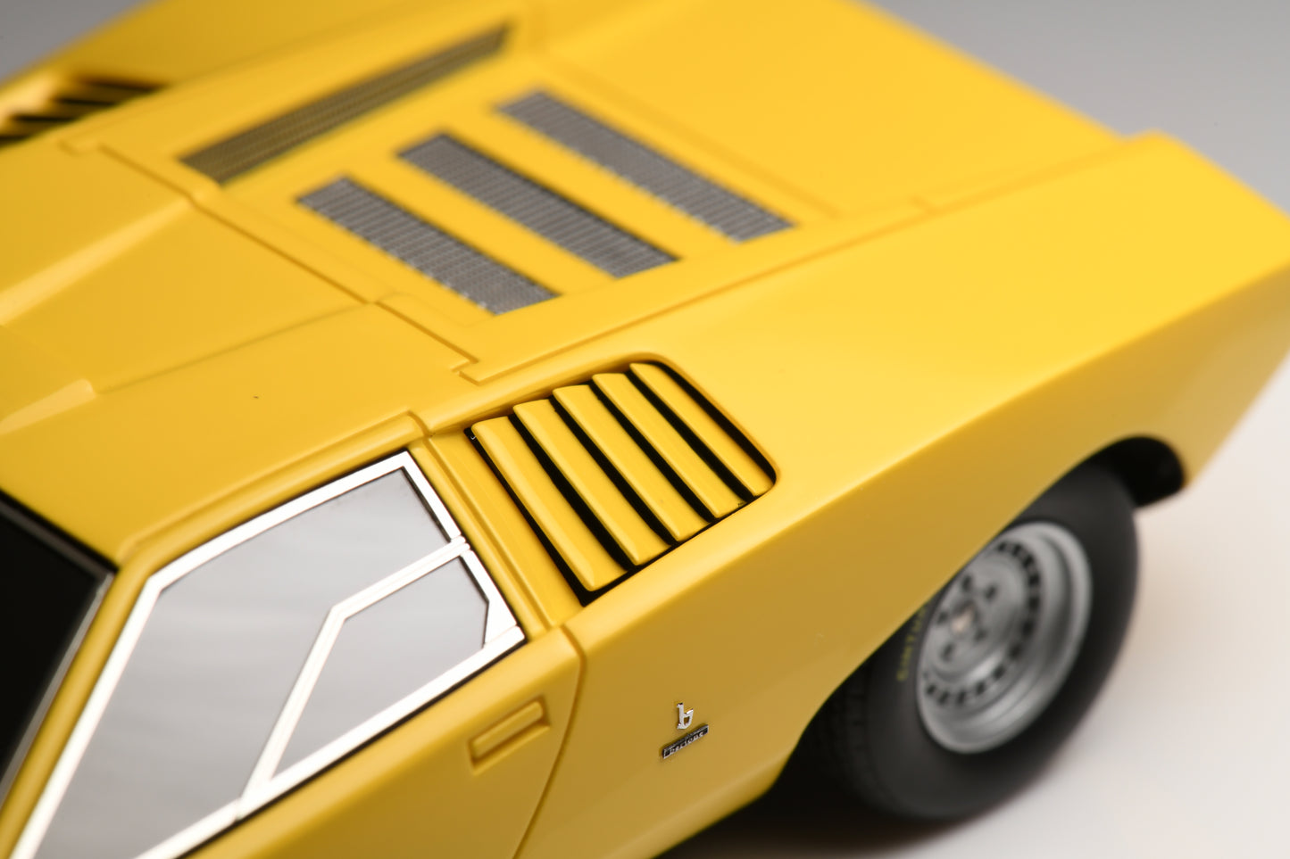 1:43 MakeUp Lamborghini Countach LP500 Bertone Geneva Motor Show 1971 EM210