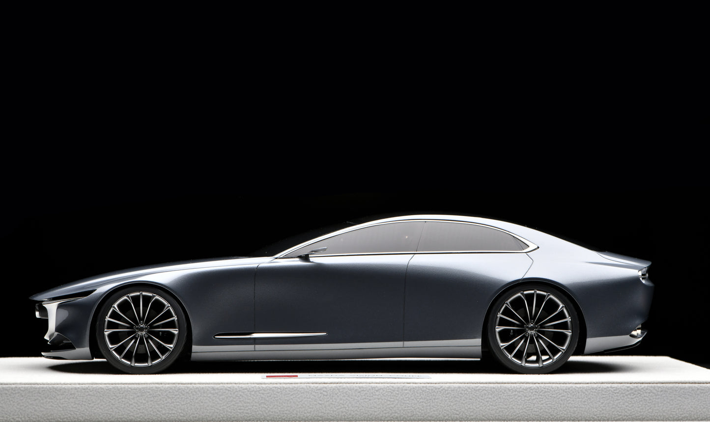 1:18 MakeUp Mazda VISION-COUPE 2017 EML024