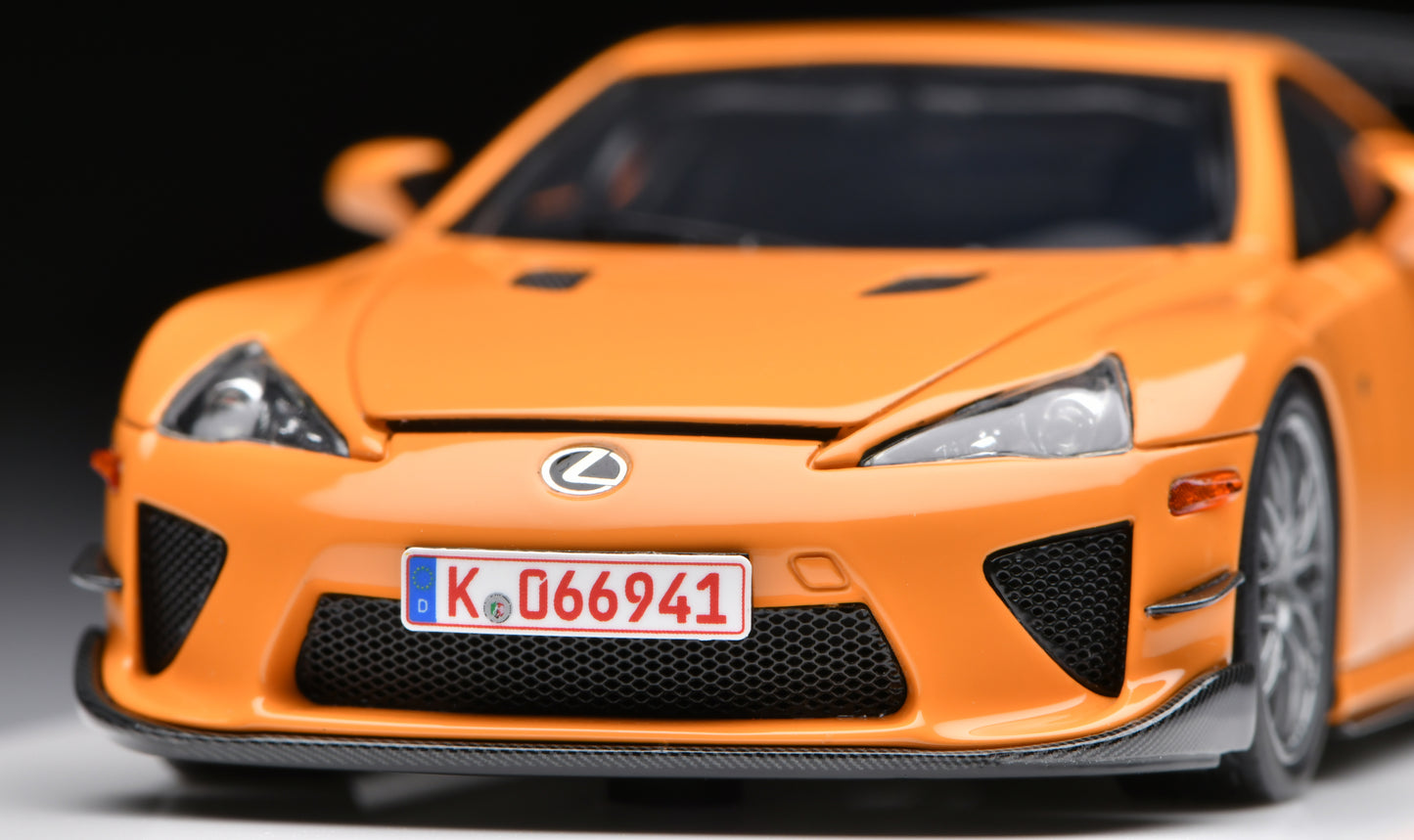 1:43 MakeUp Lexus LFA Nurburgring Package "Nurburgring Fastest Lap 7:14:64" 2011 EM778