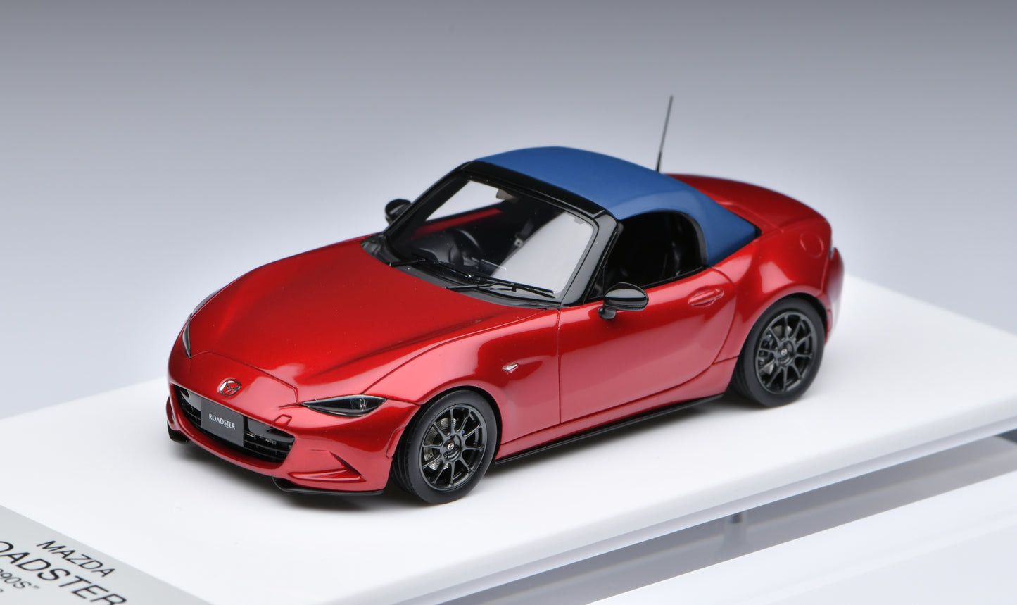 1:43 MakeUp Mazda Roadster(ND)990S Soul Red Crystal Metallic EM764C