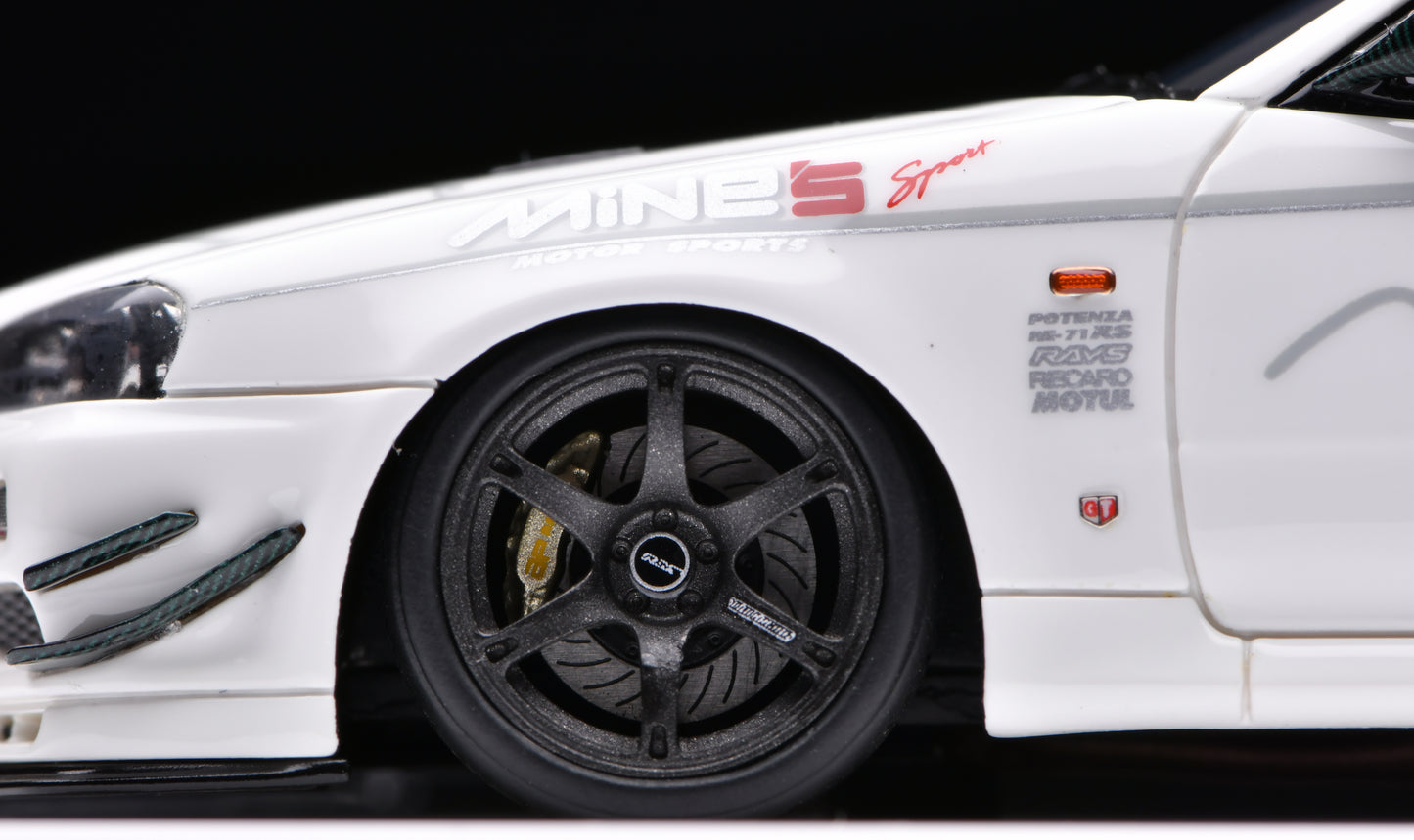 1:43 MakeUp Nissan Mine's Skyline GT-R R34 V-spec N1(RAYS Wheel) EM642