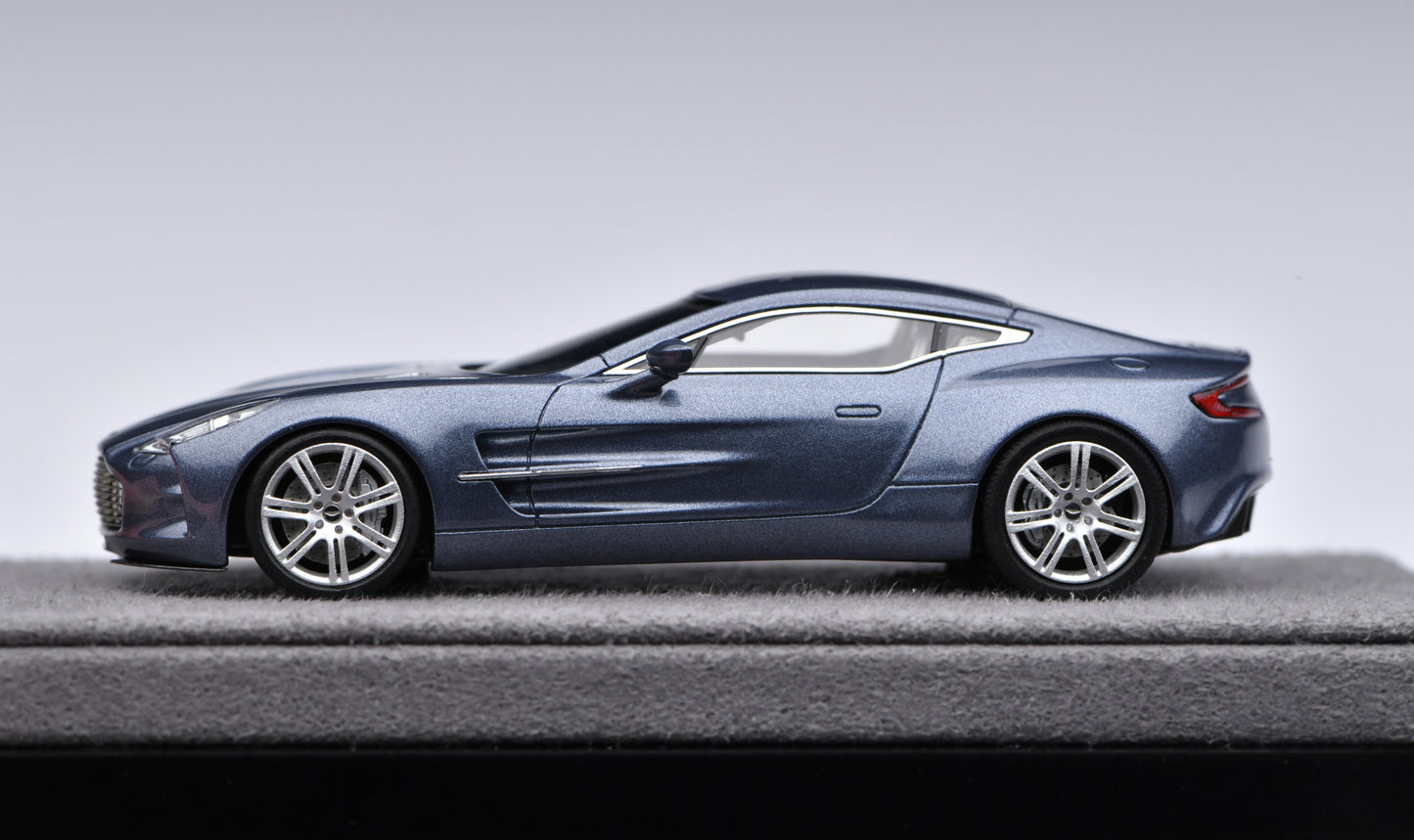1:64 Figart Aston Martini ONE-77 Villa d'Este Blue