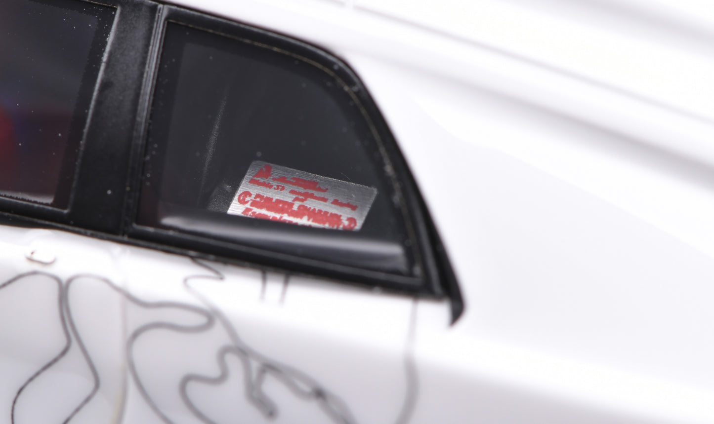 1:43 MakeUp Lamborghini Diablo SVR Racing White EM785F