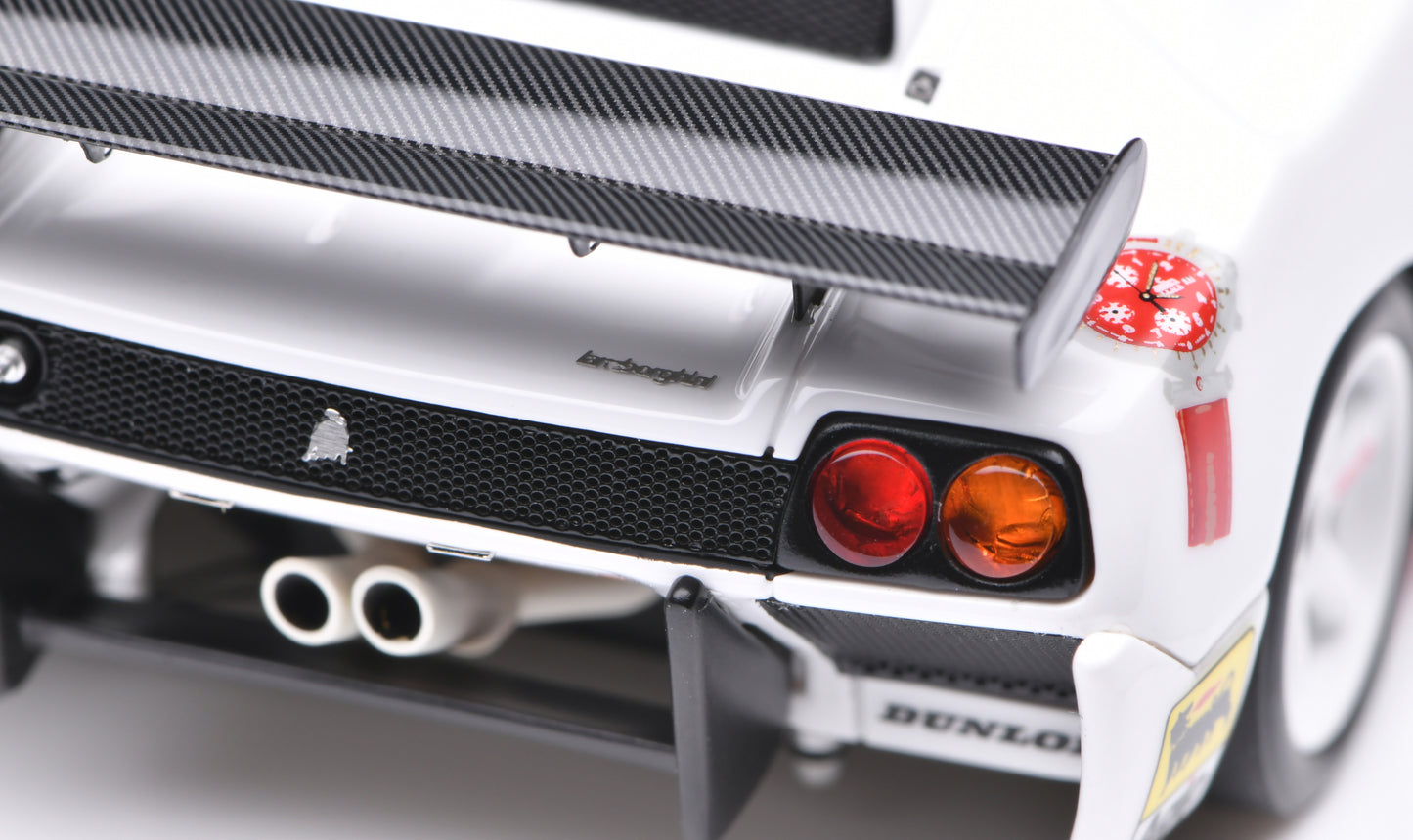1:43 MakeUp Lamborghini Diablo SVR Racing White EM785F