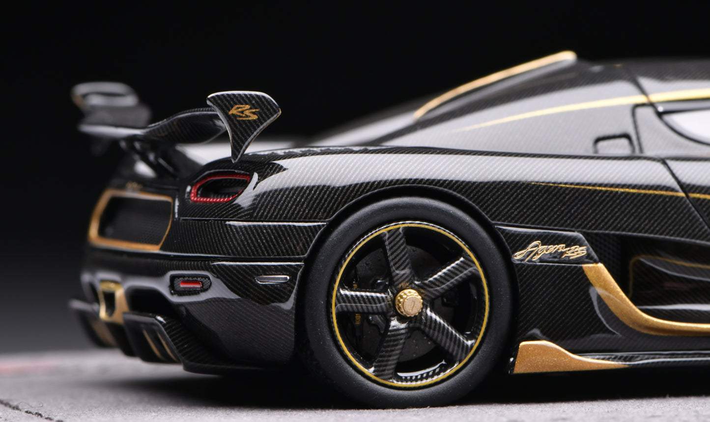 1:43 Gryning Koenigsegg Agera RS Carbon/Golden stripe
