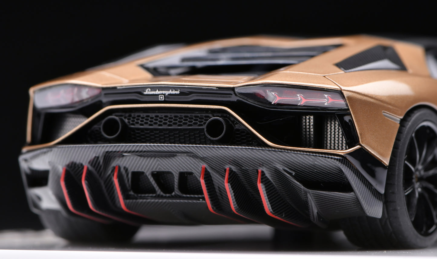 1:43 MakeUp Lamborghini Aventador LP780-4 Ultimate 2021 Oro Elios/Black Accent EM634C