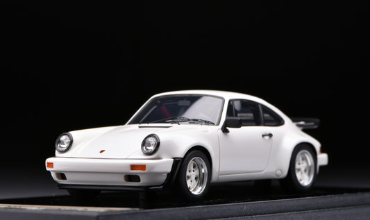 1:43 MakeUp Porsche 911 SC RS 1984 White VM090