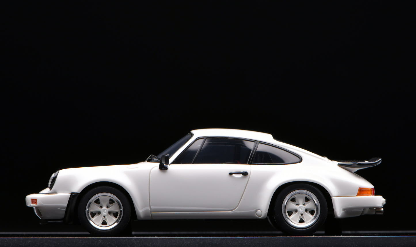 1:43 MakeUp Porsche 911 SC RS 1984 White VM090