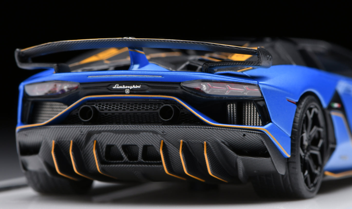 1:43 MakeUp Lamborghini Aventador SVJ63 Roadster Blu Arione EM517H