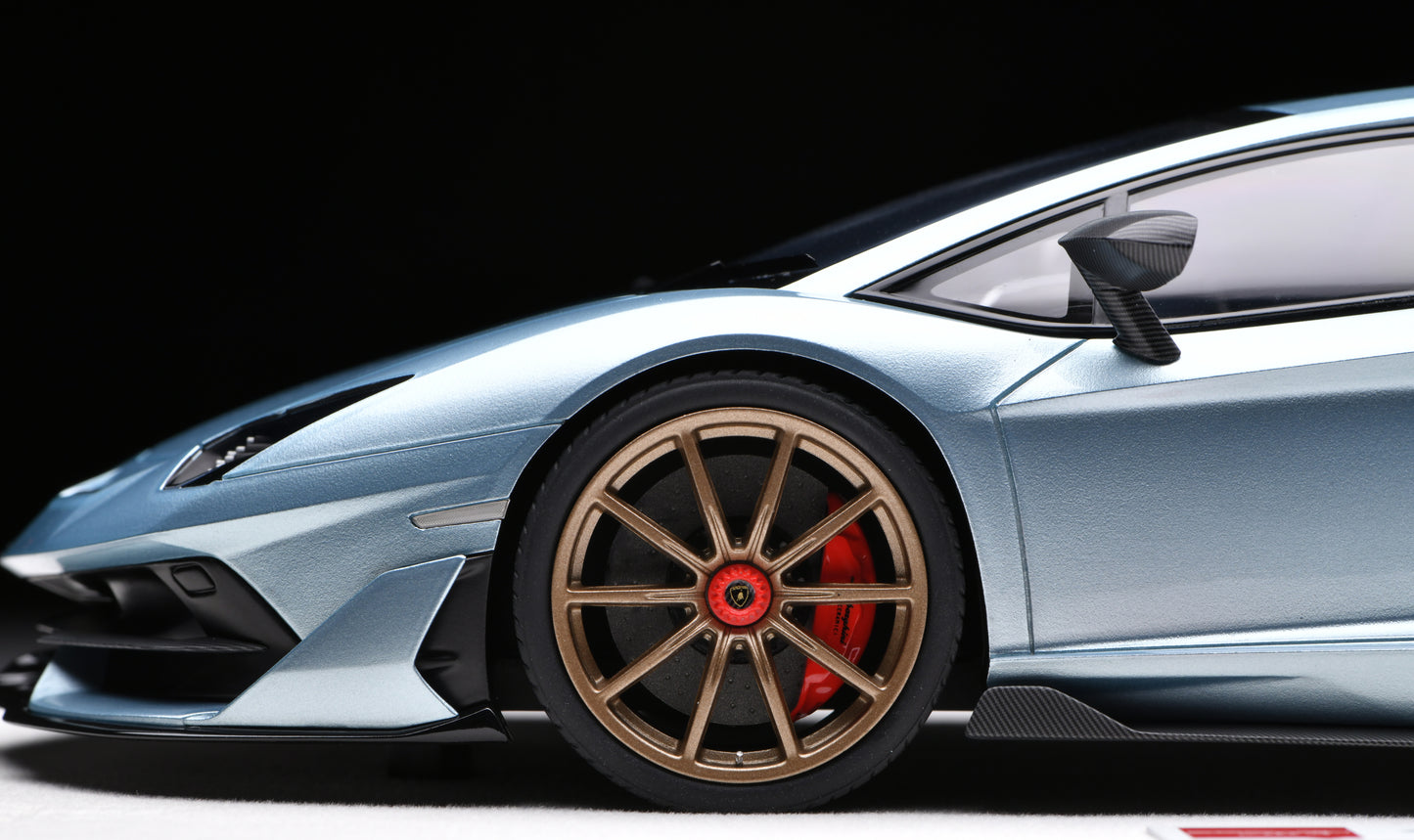 1:18 MakeUp Lamborghini Aventador SVJ 2018(Niero Wheel) Azzurro Tethys EML026F